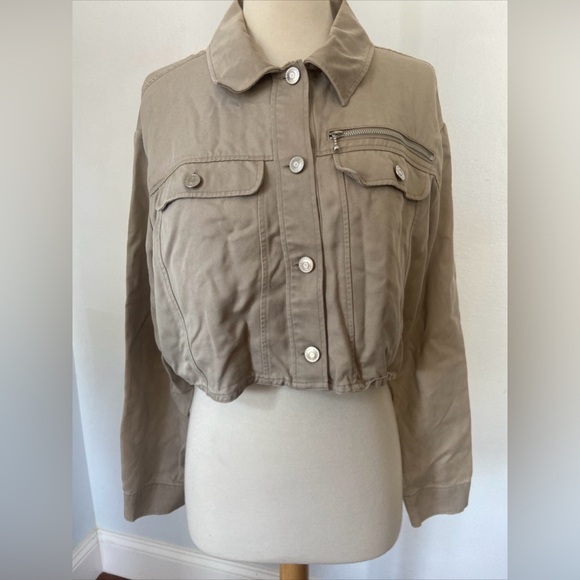 Weekday Khaki Womens‎ Crop Carin Jacket Size M - Picture 1 of 8
